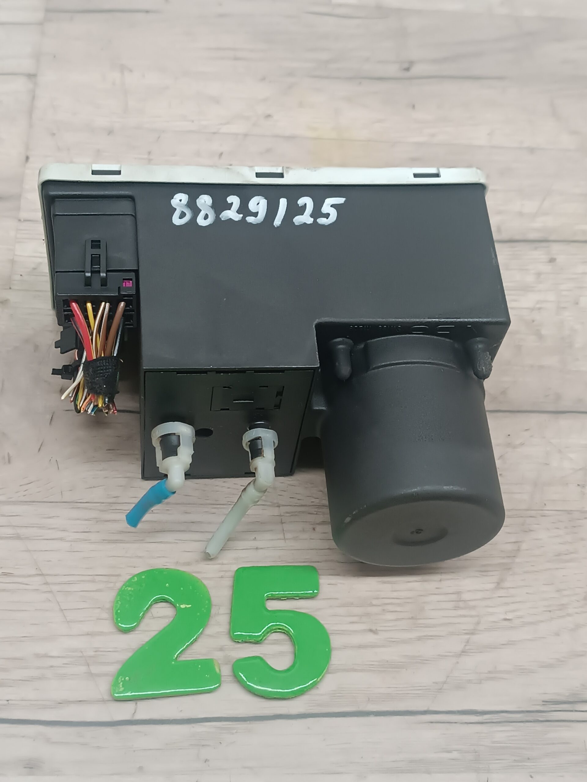 ZV Pumpe Zentralverriegelung Audi A3 8l 1.8 8D0862257 - Image 5