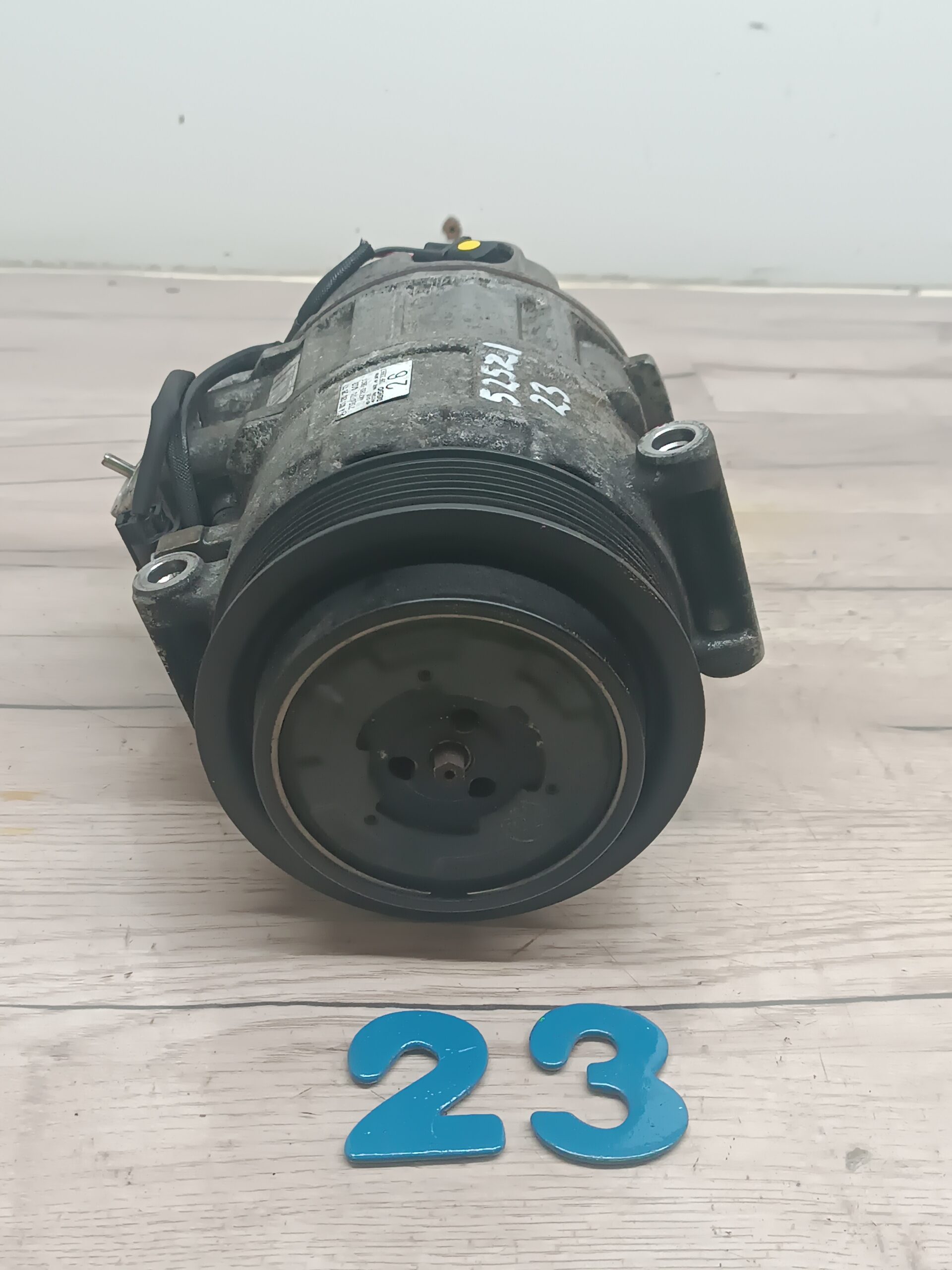 Klimakompressor Mercedes W211 E200 A0012302611 - Image 3