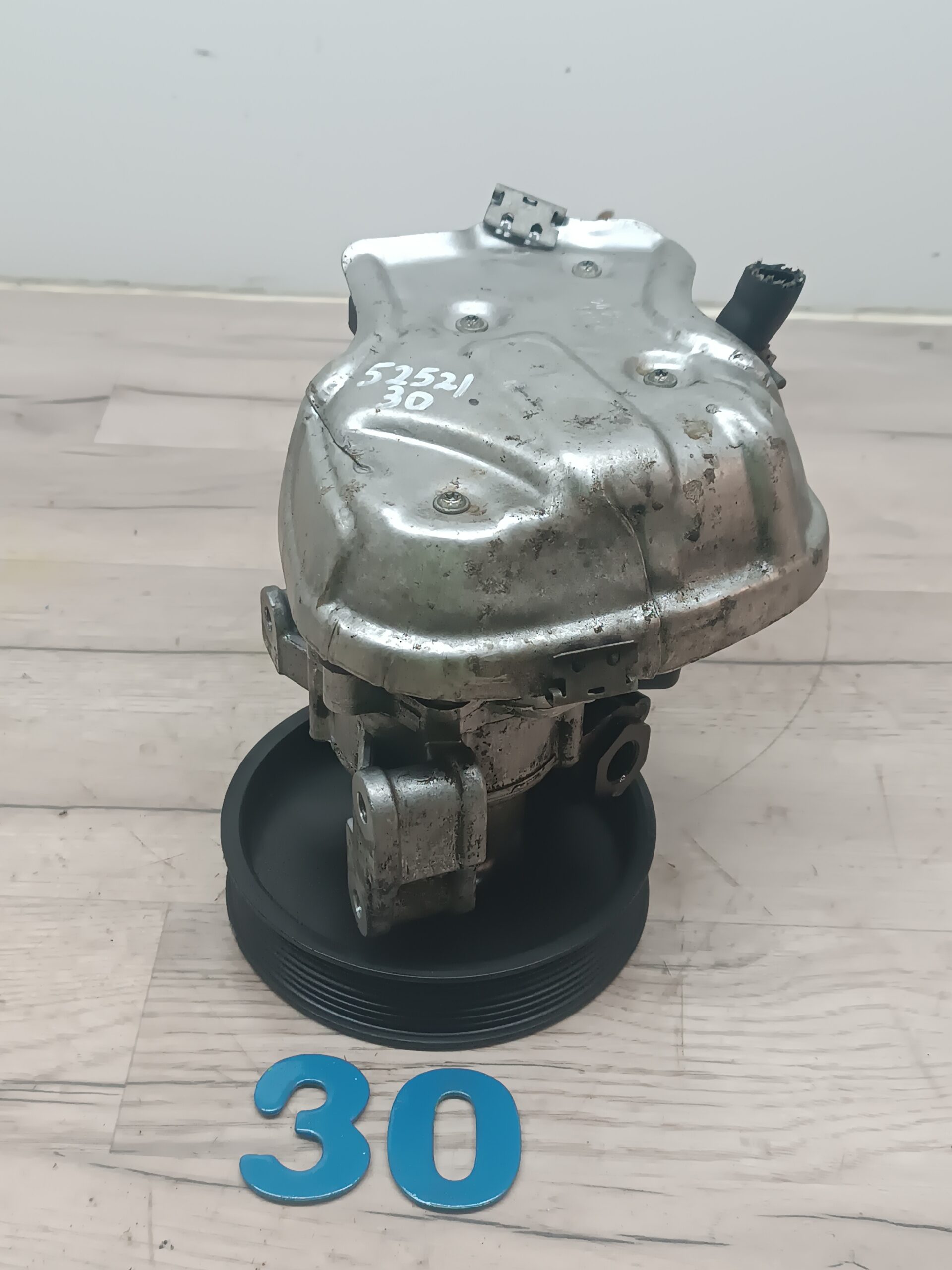 Servopumpe Lenkhilfepumpe Mercedes W211 E200 ZFLS 91363J - Image 4