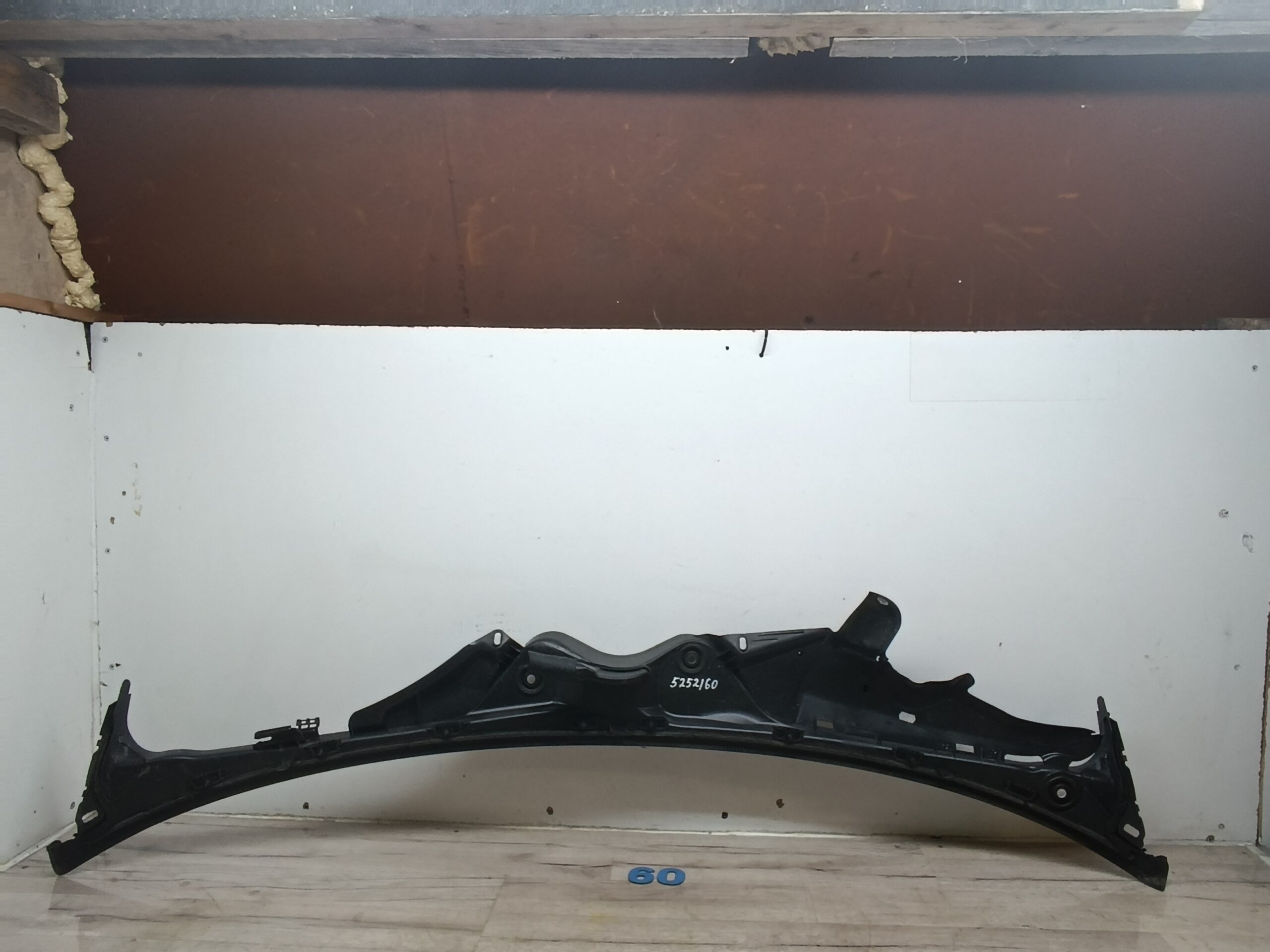 Windabweiser Gitter Mercedes W211 E200 A2118300913
