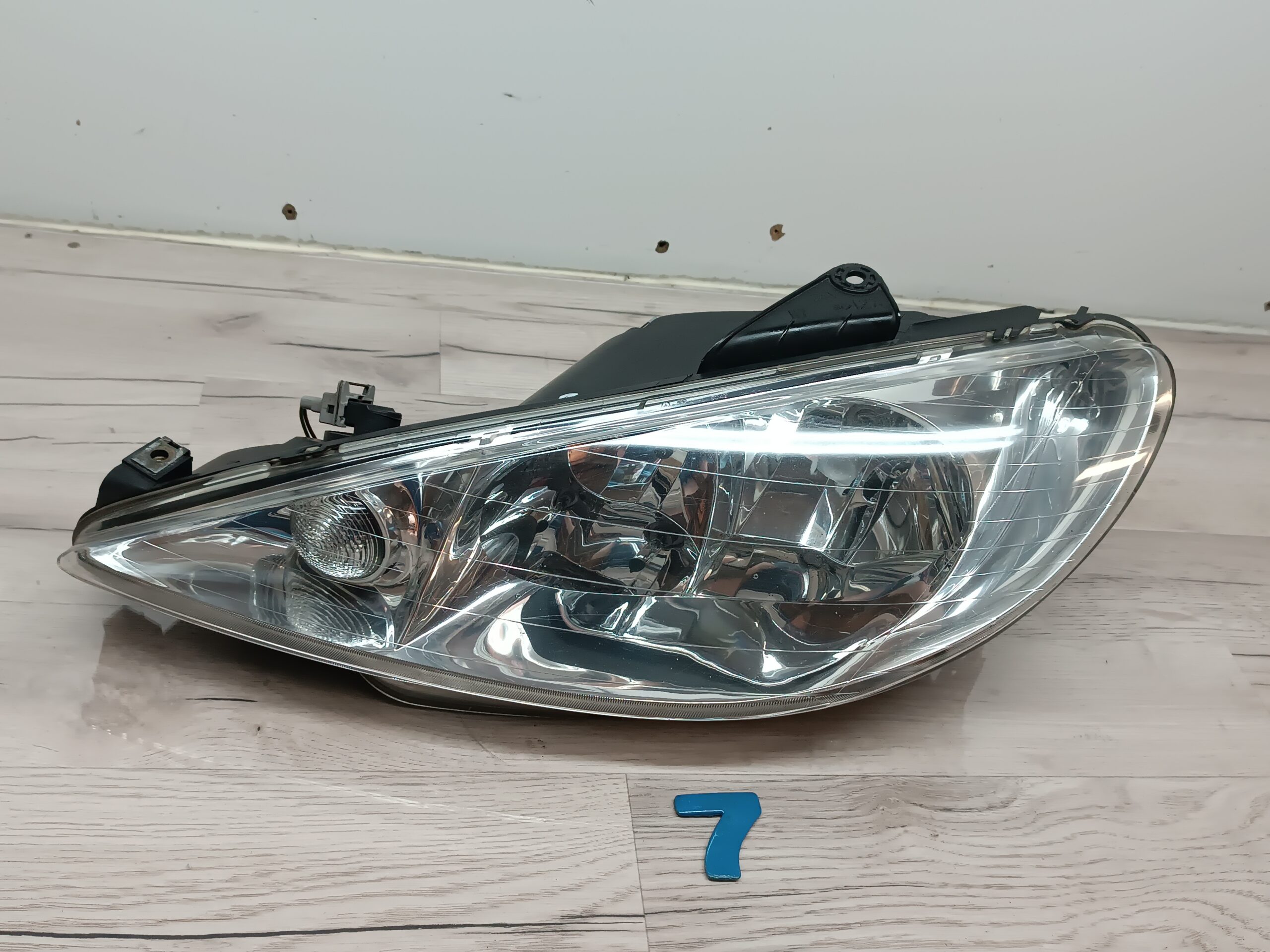 Scheinwerfer links Peugeot 206cc Cabrio 9628666880
